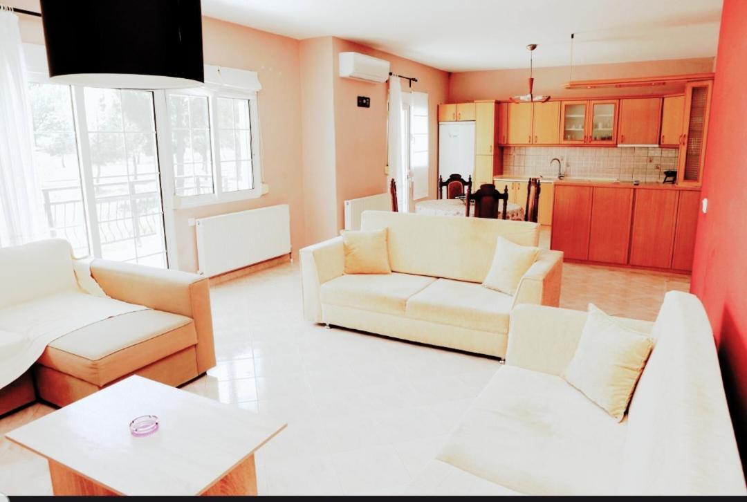 Ourania Luxury *